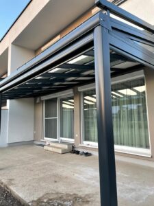 Pergola Glasdach für Terrasse anthrazit