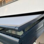 Pergola Glasdach für Terrasse mit Horizontalmarkise anthrazit Amstetten, Wieselburg, Scheibbs, Waidhofen, Linz, Wels, Steyr, Enns, Vöcklabruck, Attersee, Salzburg, Steiermark