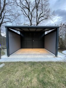 Carport Pergola Paneeldach für als Carport , für Terrasse oder Balkon anthrazit mit Vertikalmarkise Amstetten, Waidhofen, Steyr, Linz, Wels, Melk, Scheibbs, Ried, Vöcklabruck, Wels