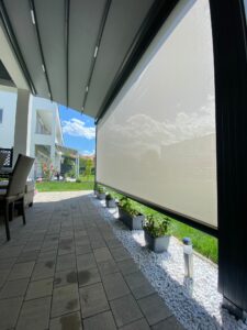 Pergola Vertikalmarkise für Terrasse oder Balkon beige Amstetten, Waidhofen, Steyr, Linz, Wels, Melk, Scheibbs, Ried, Vöcklabruck, Wels