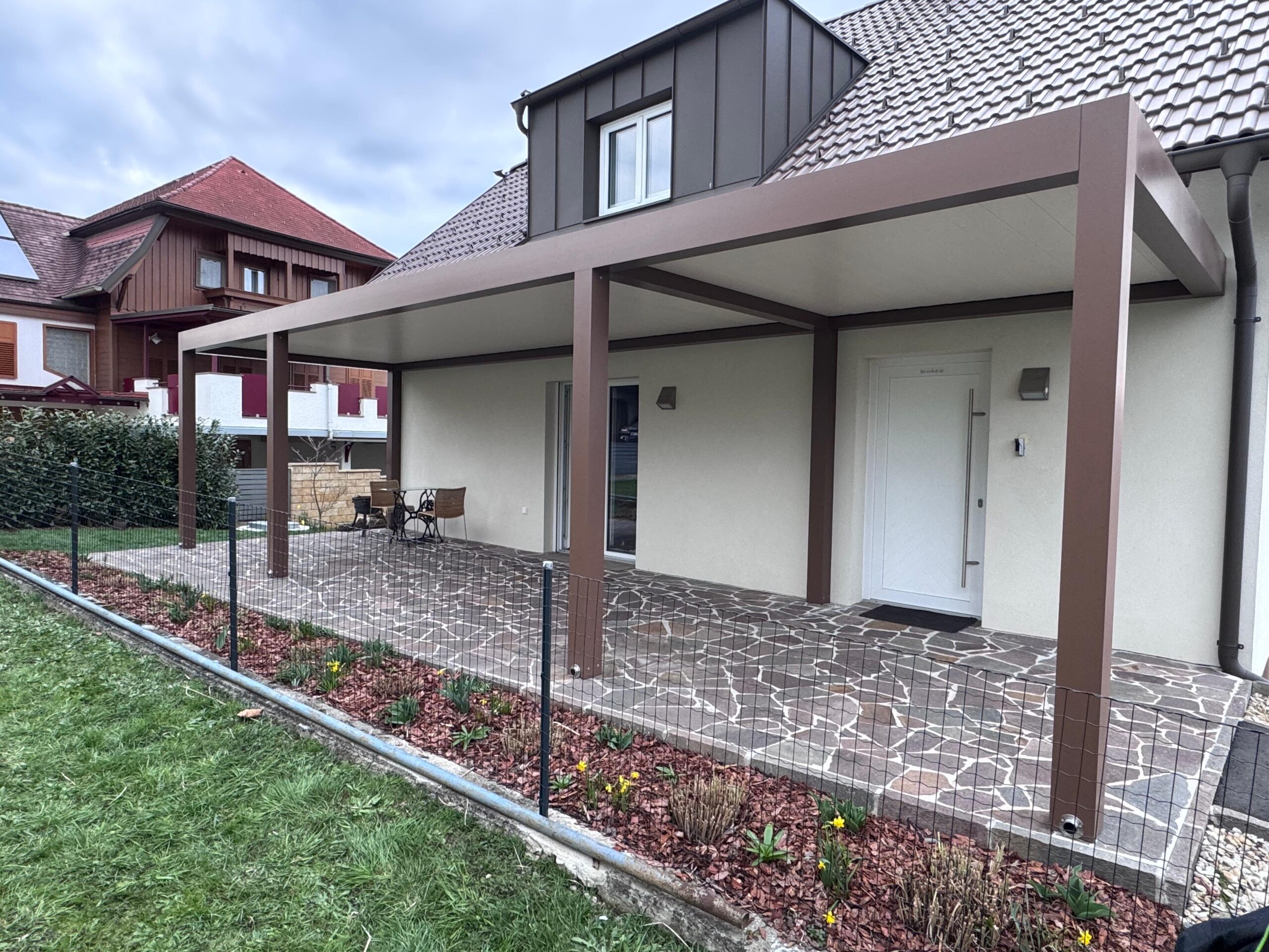 Paneeldach-Terrassenüberdachung-PergolaAmstetten, Perg, Wieselburg, Scheibbs, Waidhofen, Linz, Wels, Steyr, Enns, Vöcklabruck, Attersee, Salzburg, Steiermark